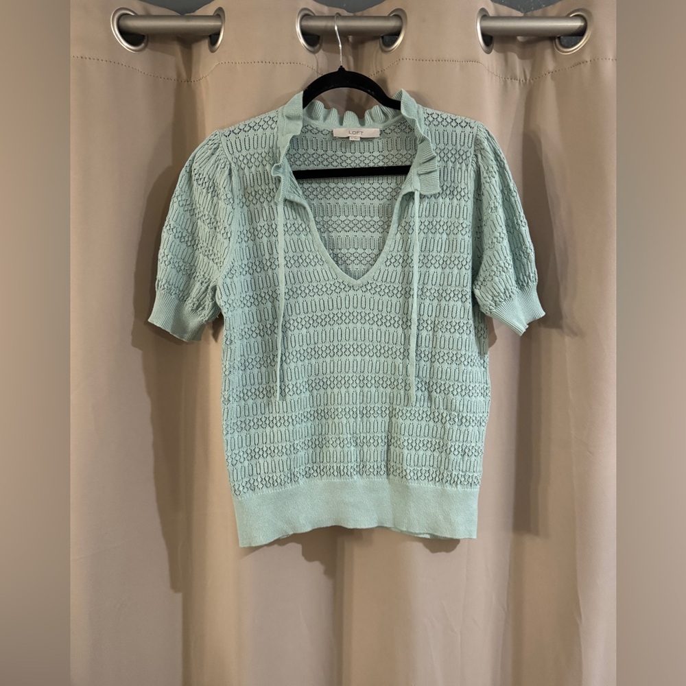LOFT Light Green Textured Women's Blouse